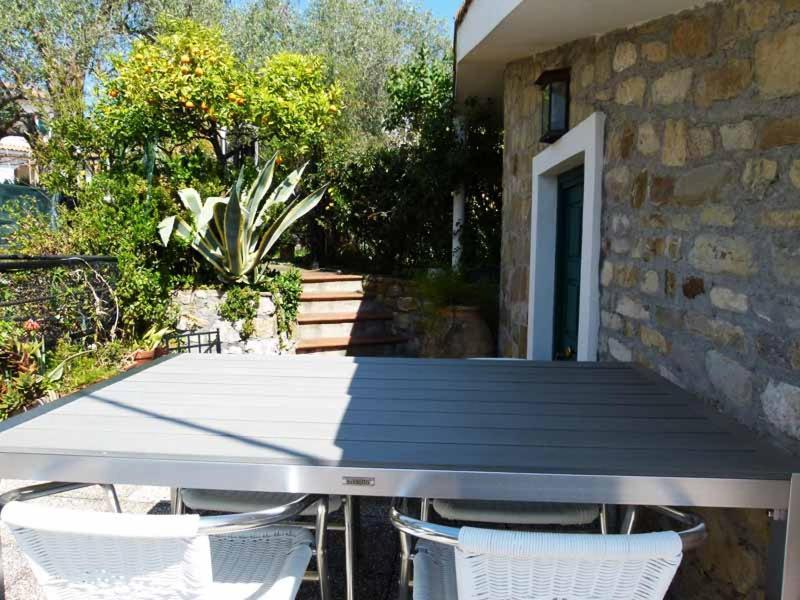 Un Posto Al Sole Villa Diano San Pietro Exterior photo
