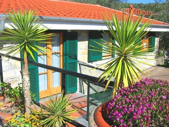 Un Posto Al Sole Villa Diano San Pietro Exterior photo